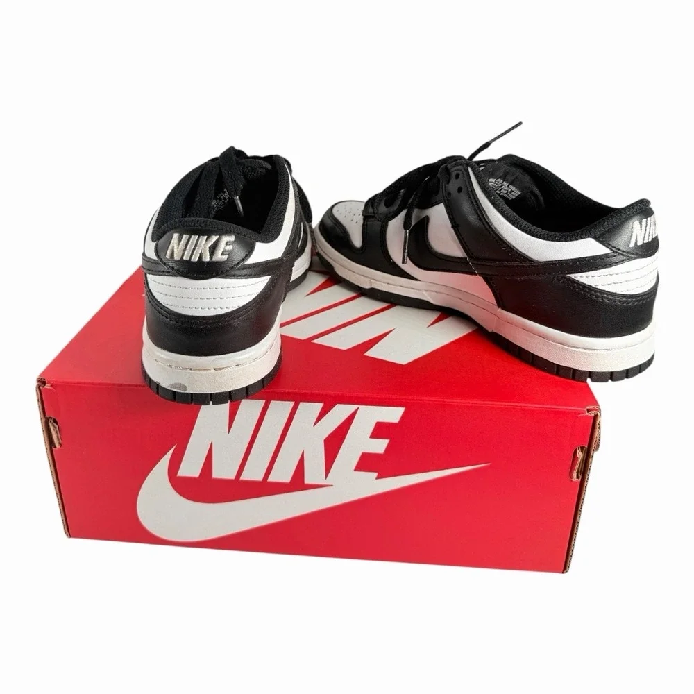 BOYS GRADE SCHOOL NIKE DUNK LOW BIG_WHITE/BLACK-WHITE CW1590-100-SIZE 3.5YW/ Box